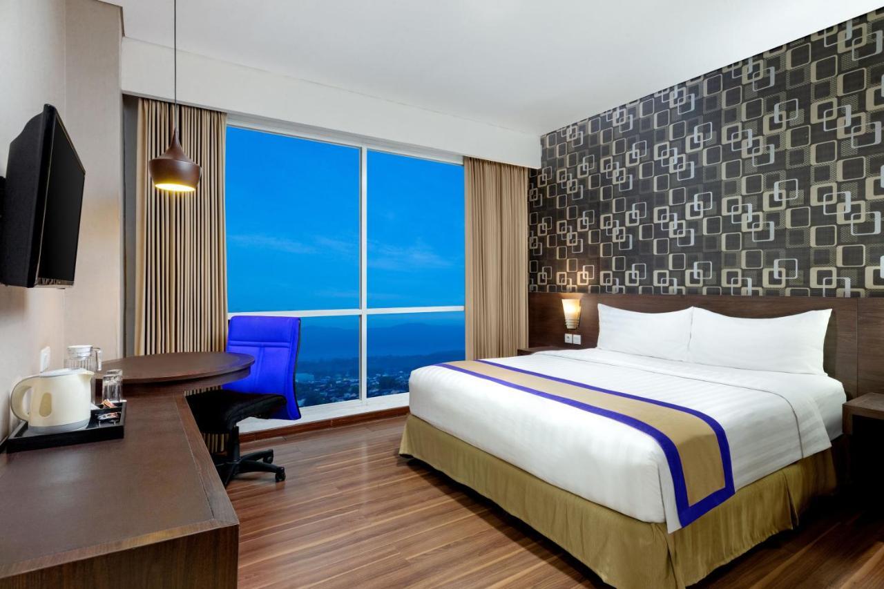 Aston Jember Hotel & Conference Center Ngoại thất bức ảnh