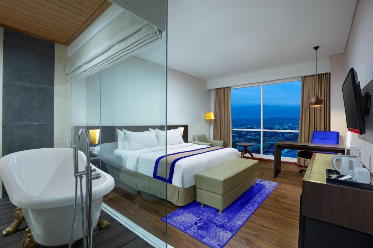 Aston Jember Hotel & Conference Center Ngoại thất bức ảnh