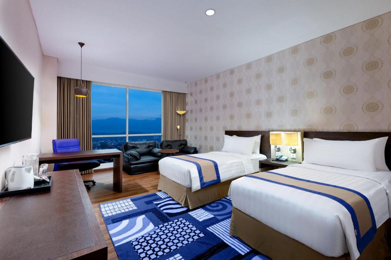 Aston Jember Hotel & Conference Center Ngoại thất bức ảnh